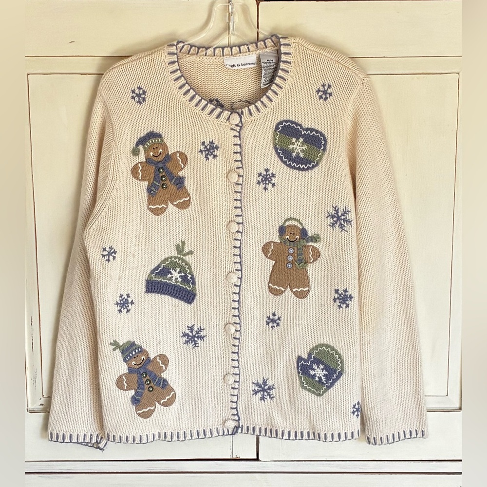 Croft & Barrow Cream Cardigan with Gingerbread and Snowflake Design